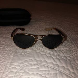 Tortoise Shell Costa Sunglasses 🕶